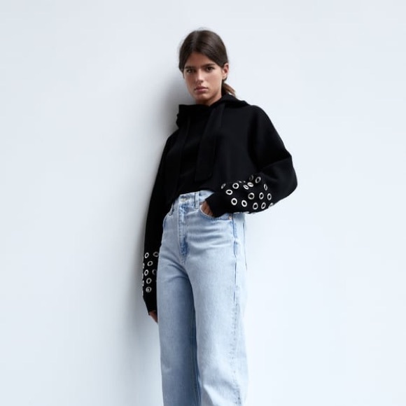 Zara Knit Hoodie - Picture 1 of 3